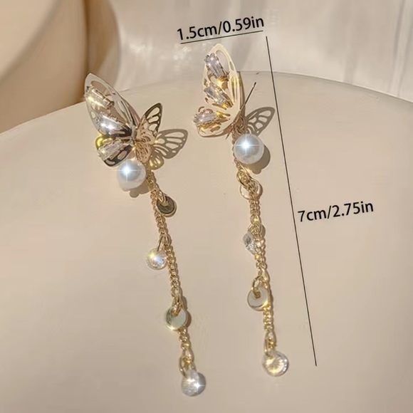 14K Gold Plated Pearl & Zircon Butterfly Tassel Earrings - Picture 4 of 5
